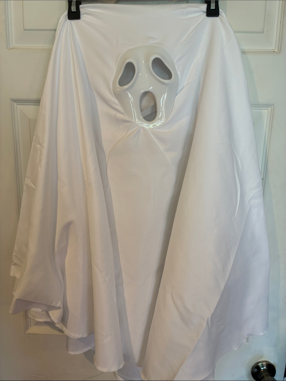 White Ghost Kids Costume with Mask NWOT